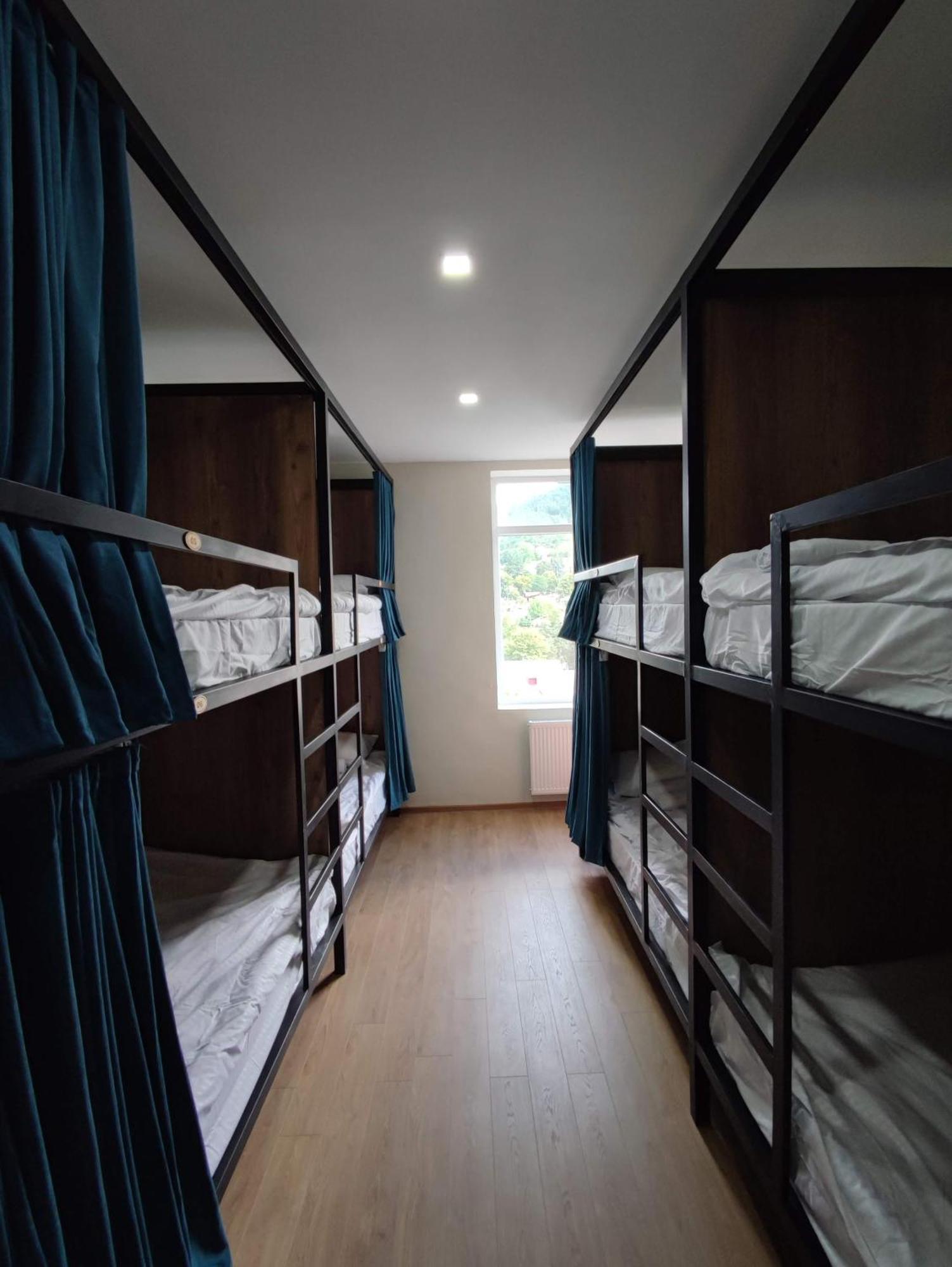 Ati Mta - Eco Hostel Bordžomi Exteriér fotografie